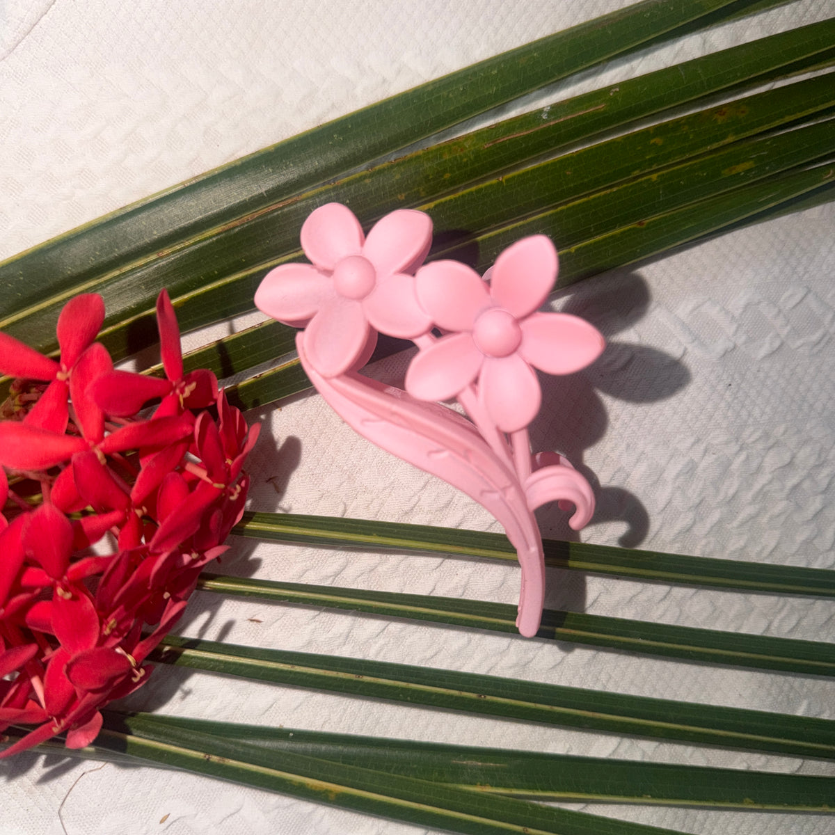 Twin Flora Clutch Baby Pink