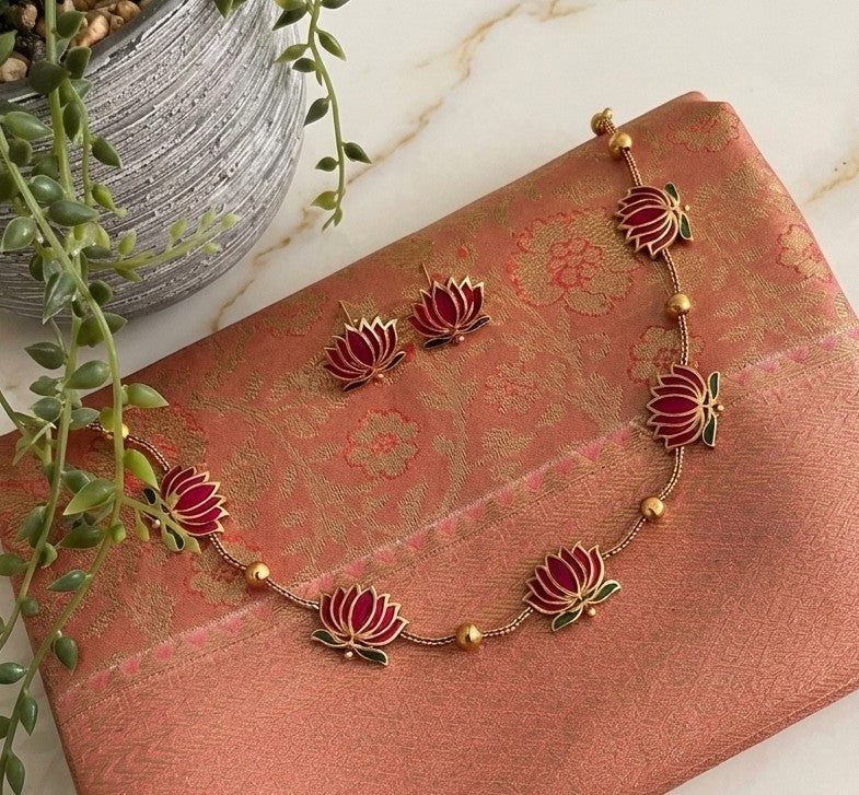 Lotus Necklace